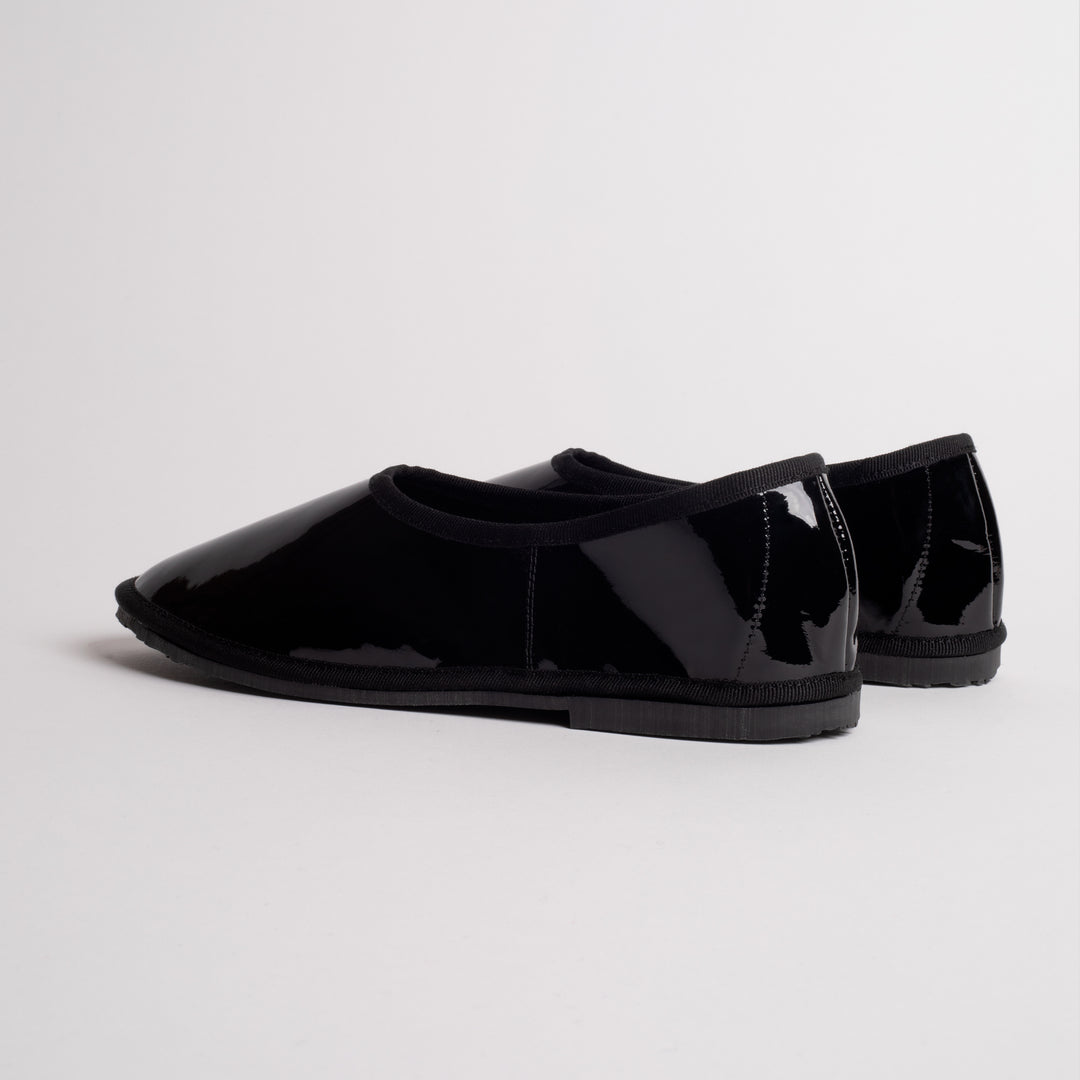 MARIA DE LA ORDEN 2 IN BLACK