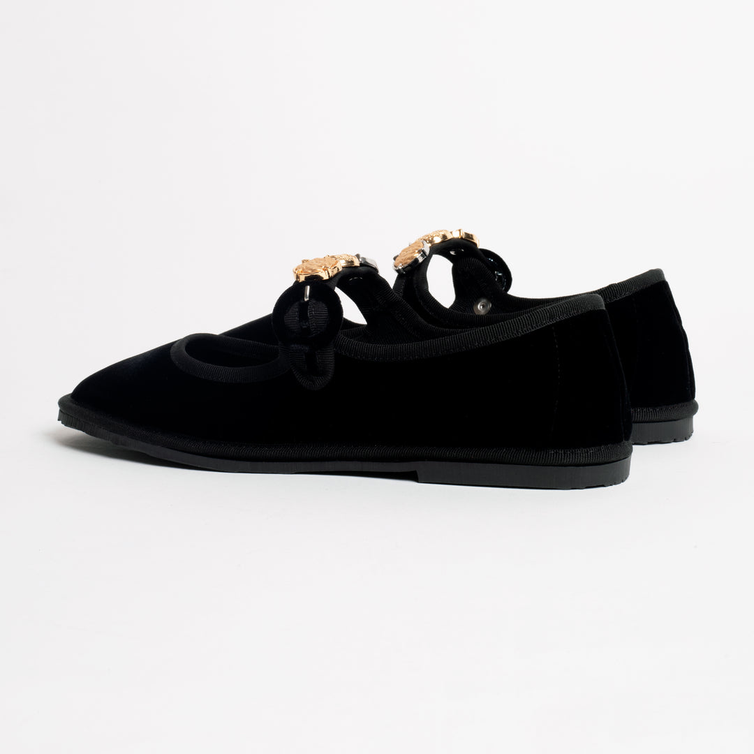 VENDOME x Maria de la Orden IN BLACK
