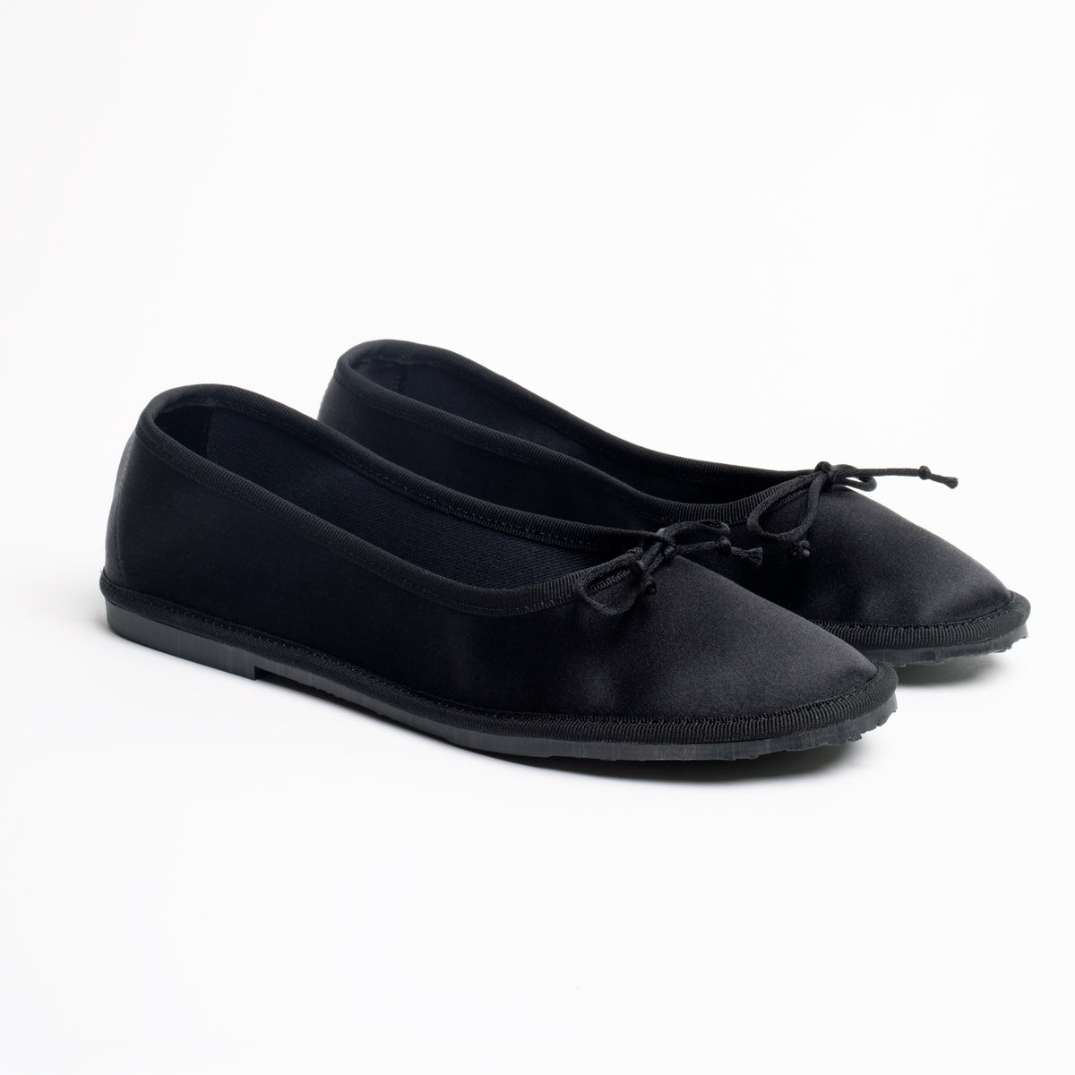 Brera Satin, Black