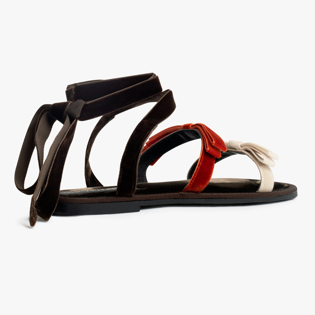 PORTO CERVO SUEDE LEATHER IN BROWN / CARAMEL / CREAM